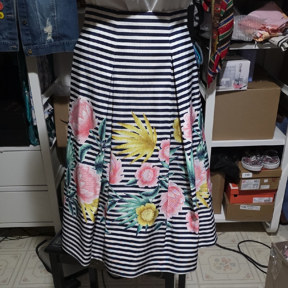 Eliza J Black and White Striped Floral A-Line Skirt Size 12